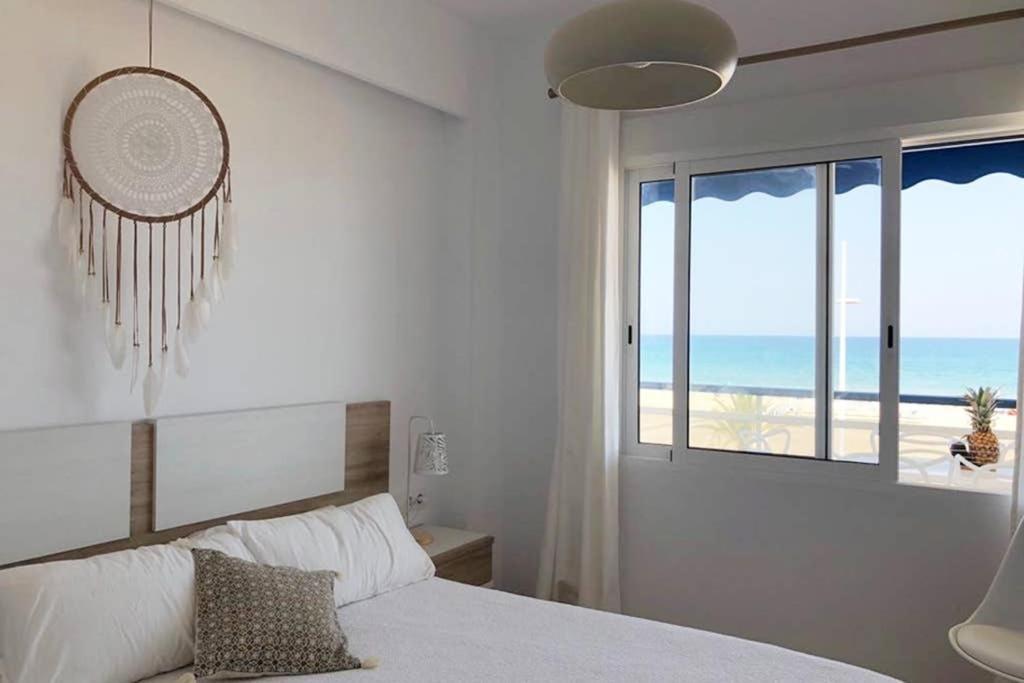 Apartmán Playa De Gandia 1Ere Ligne El Galeon Exteriér fotografie