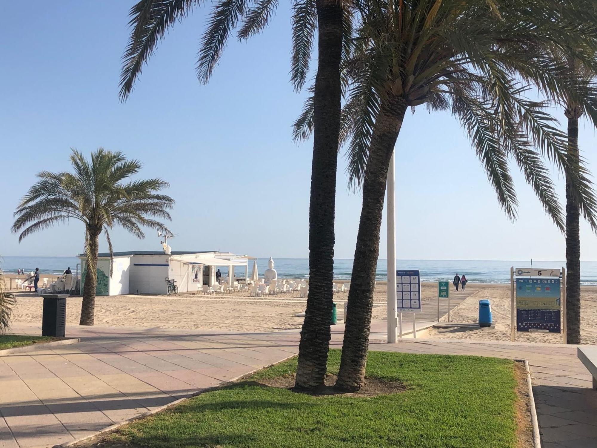 Apartmán Playa De Gandia 1Ere Ligne El Galeon Exteriér fotografie